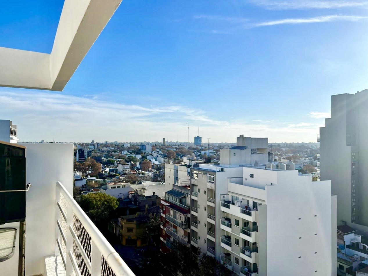 2 amb. con terraza y cochera