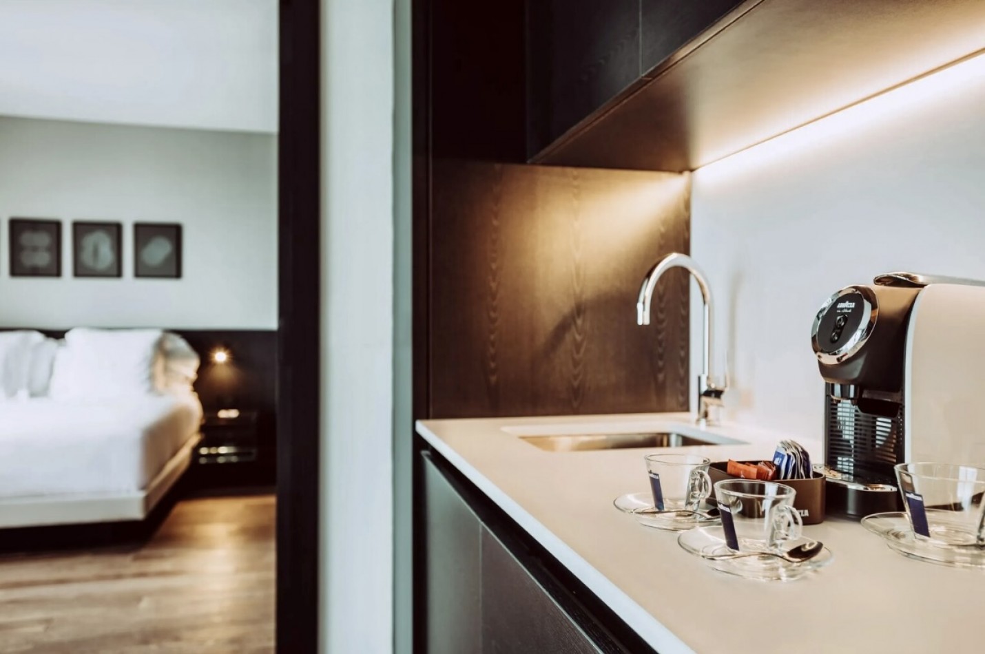 SLS - Suite hotel