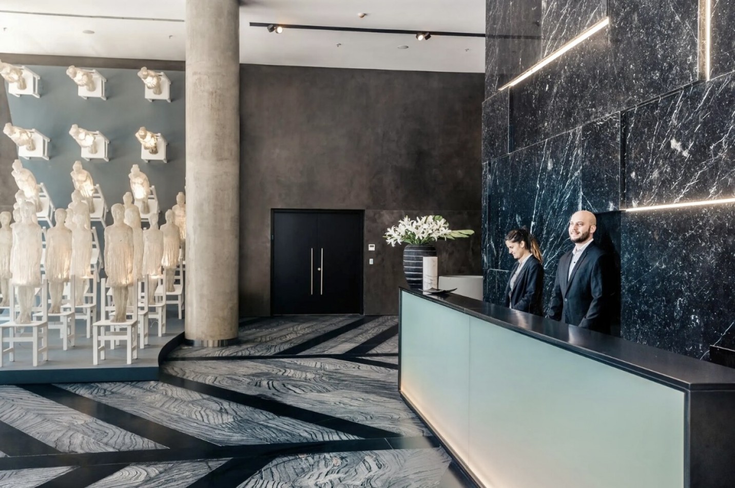 SLS - Suite hotel