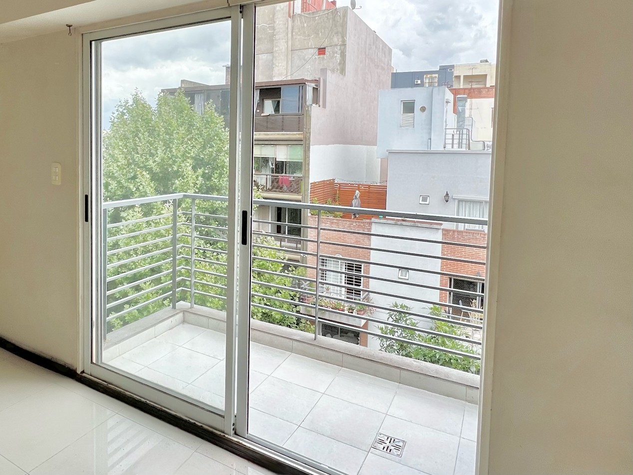 MONOAMBIENTE - IMPECABLE 