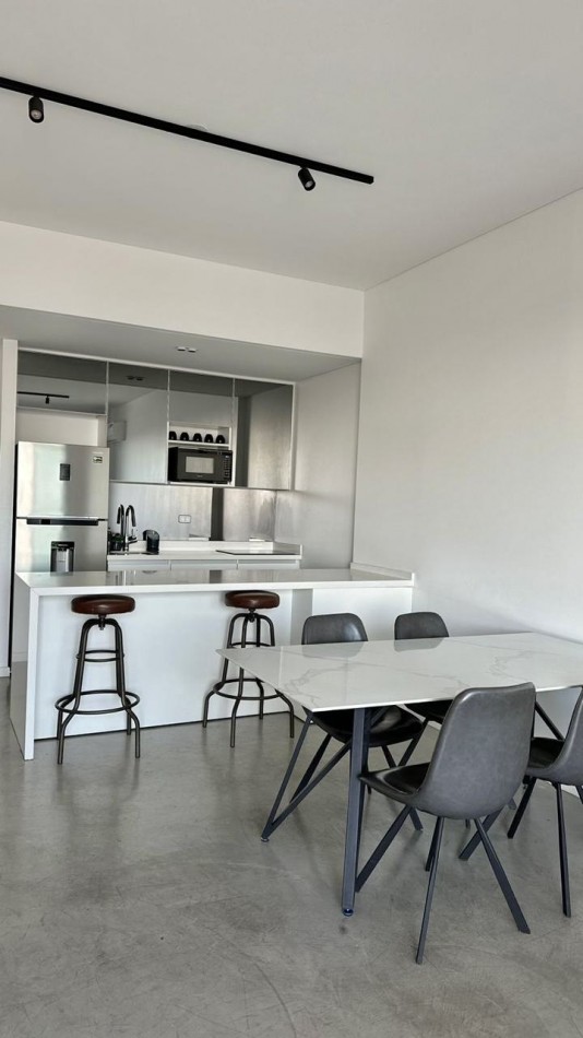 2 amb. AMUEBLADO - Link - Piso alto 
