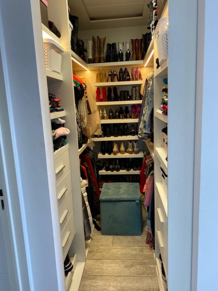 4 AMB. AMUEBLADO Y EQUIPADO - EXCELENTE RENTA