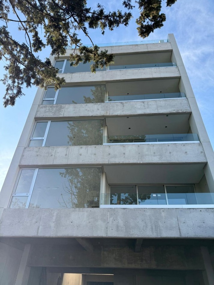 SEMIPISOS 3 AMBIENTES 