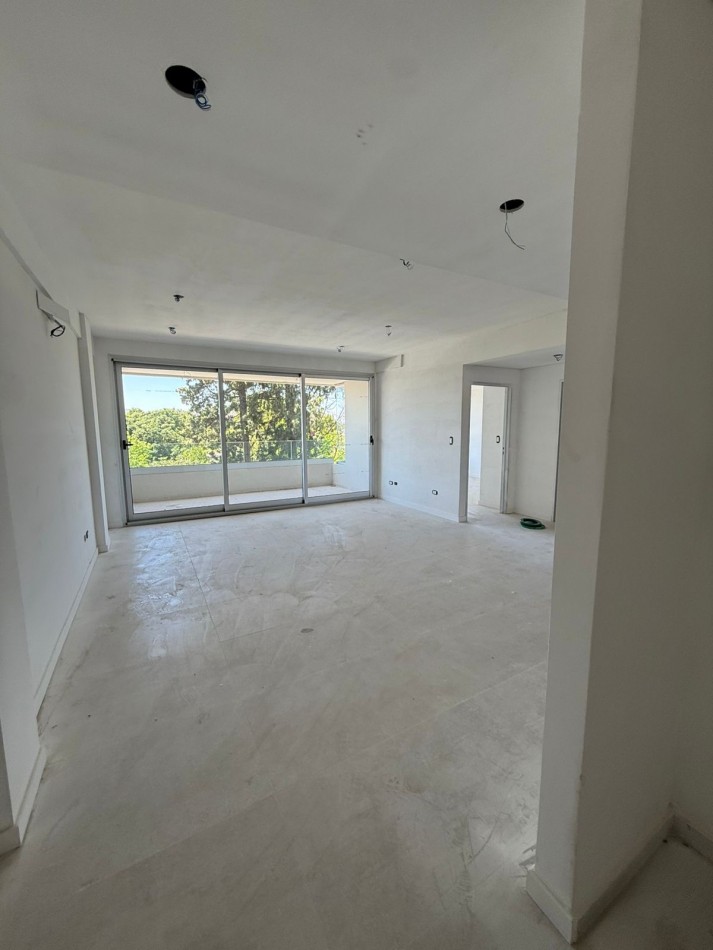 SEMIPISOS 3 AMBIENTES 