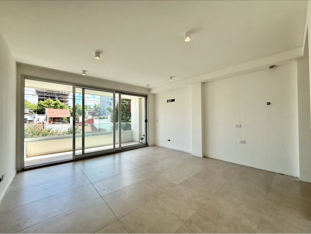 3 AMBIENTES - SEMIPISOS - A ESTRENAR