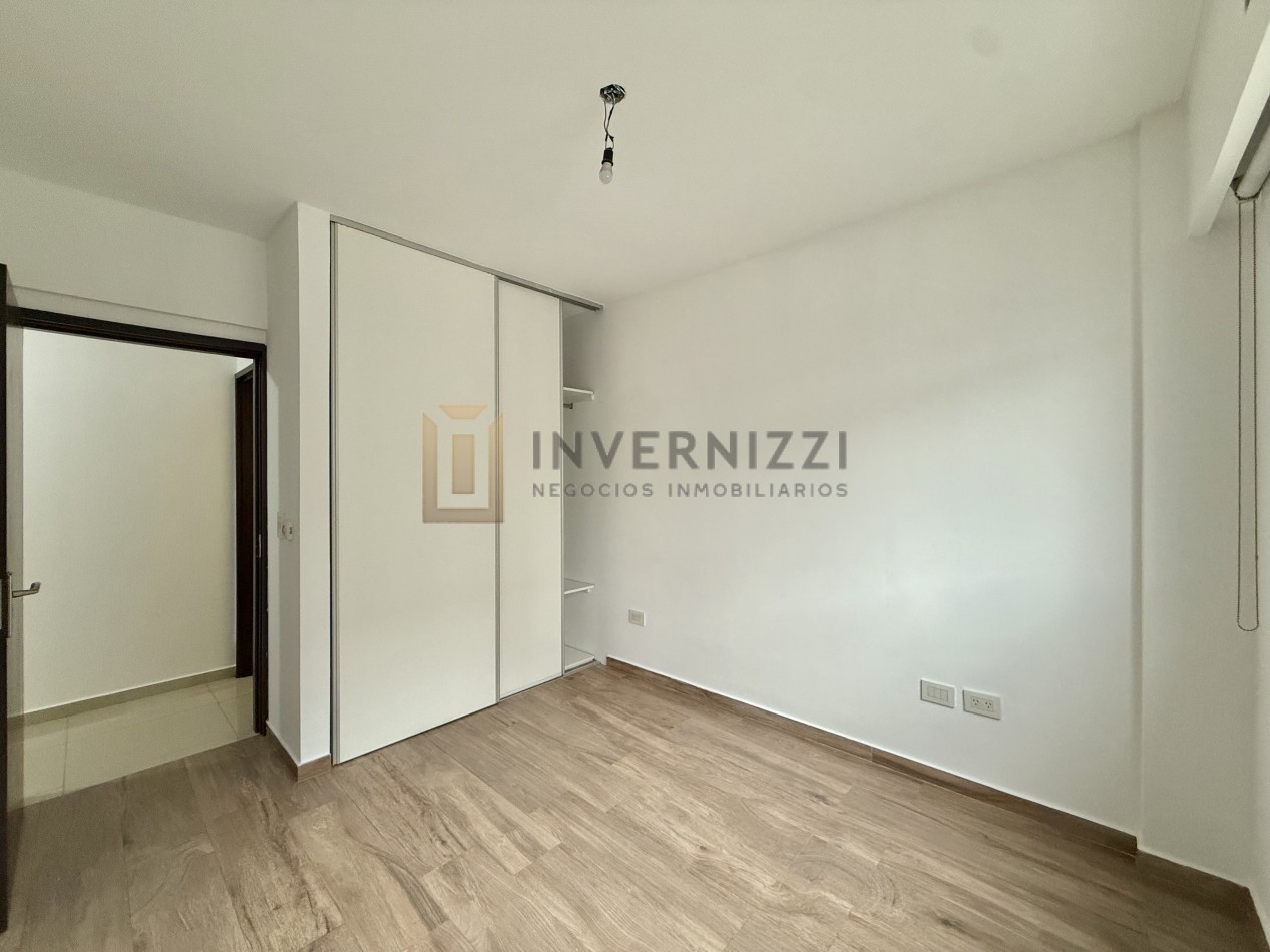 Excelente 3 ambientes - con cochera