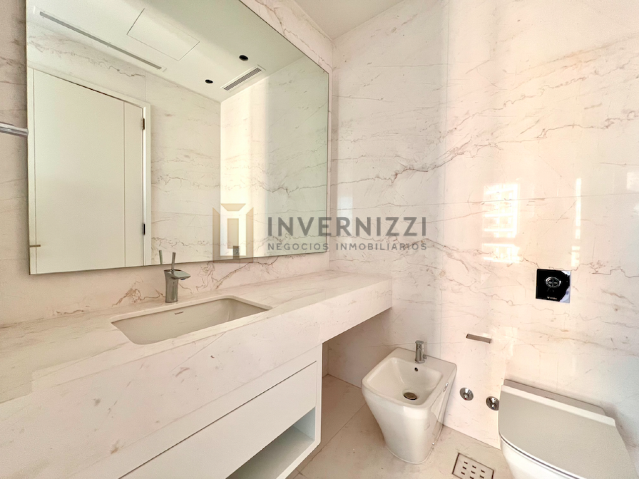 Semipiso con Piscina Propia y Terraza - Alvear Tower - Amueblado