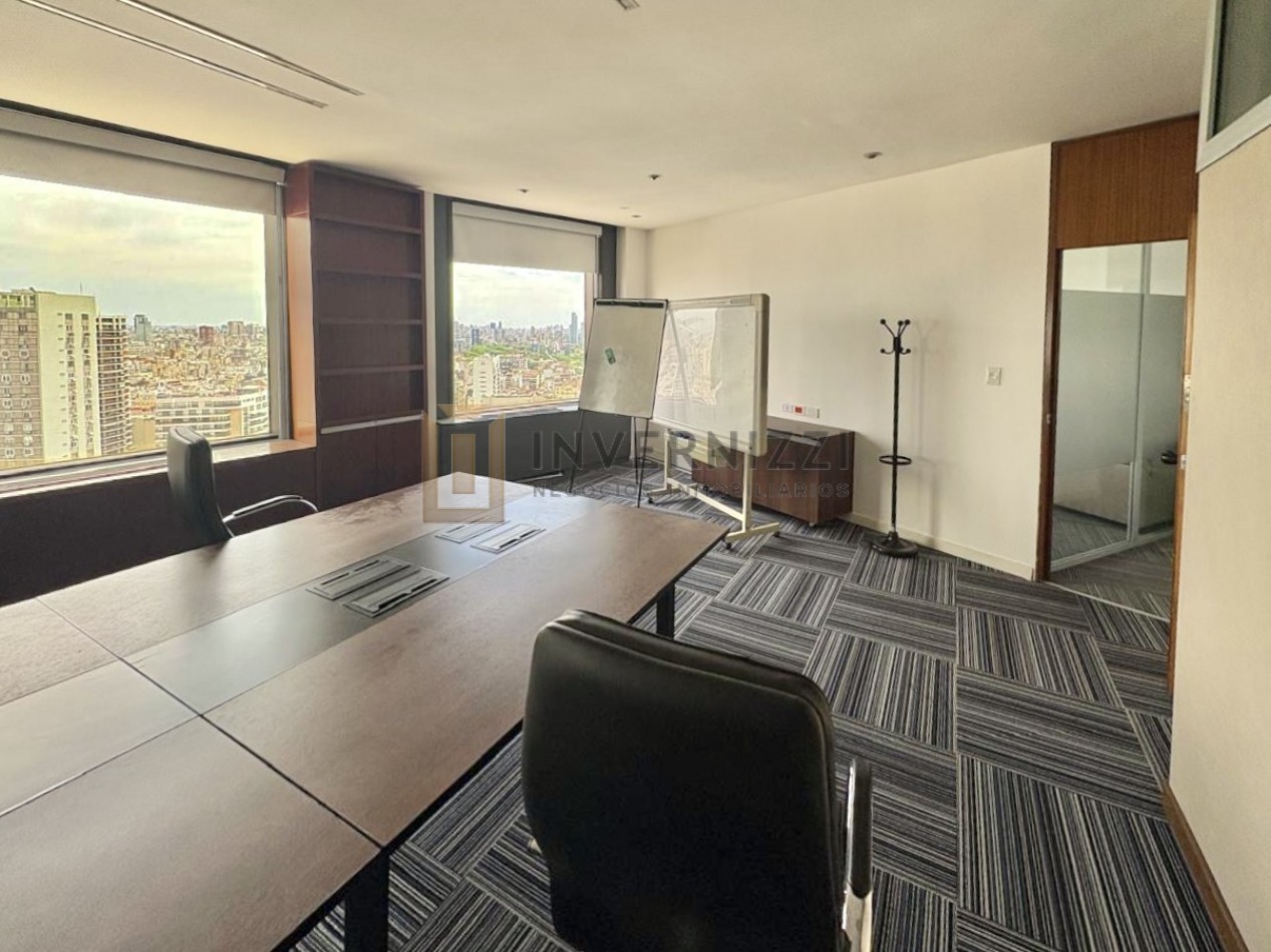 Oficinas en Torre Prourban, "El Rulero"