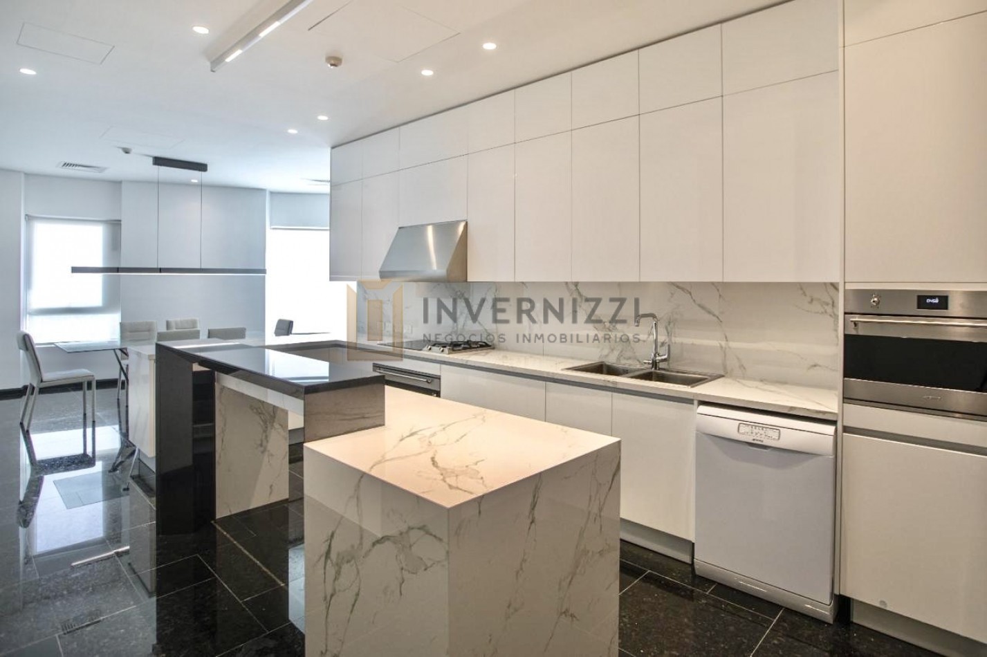 PISO AMUEBLADO - ALVEAR TOWER.