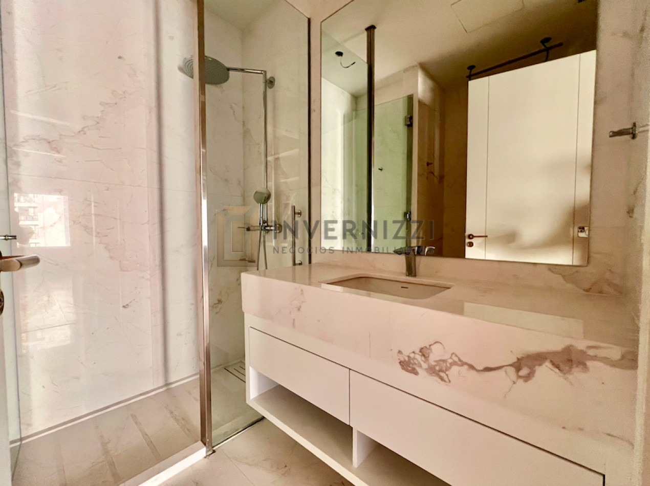 Semipiso con Piscina Propia y Terraza - Alvear Tower - Amueblado