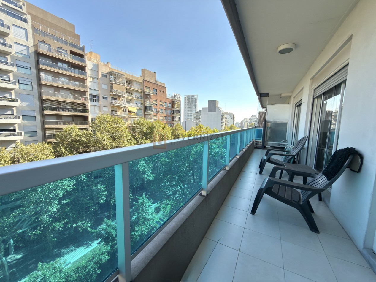 Excelente 3 ambientes - con Cochera - FRENTE