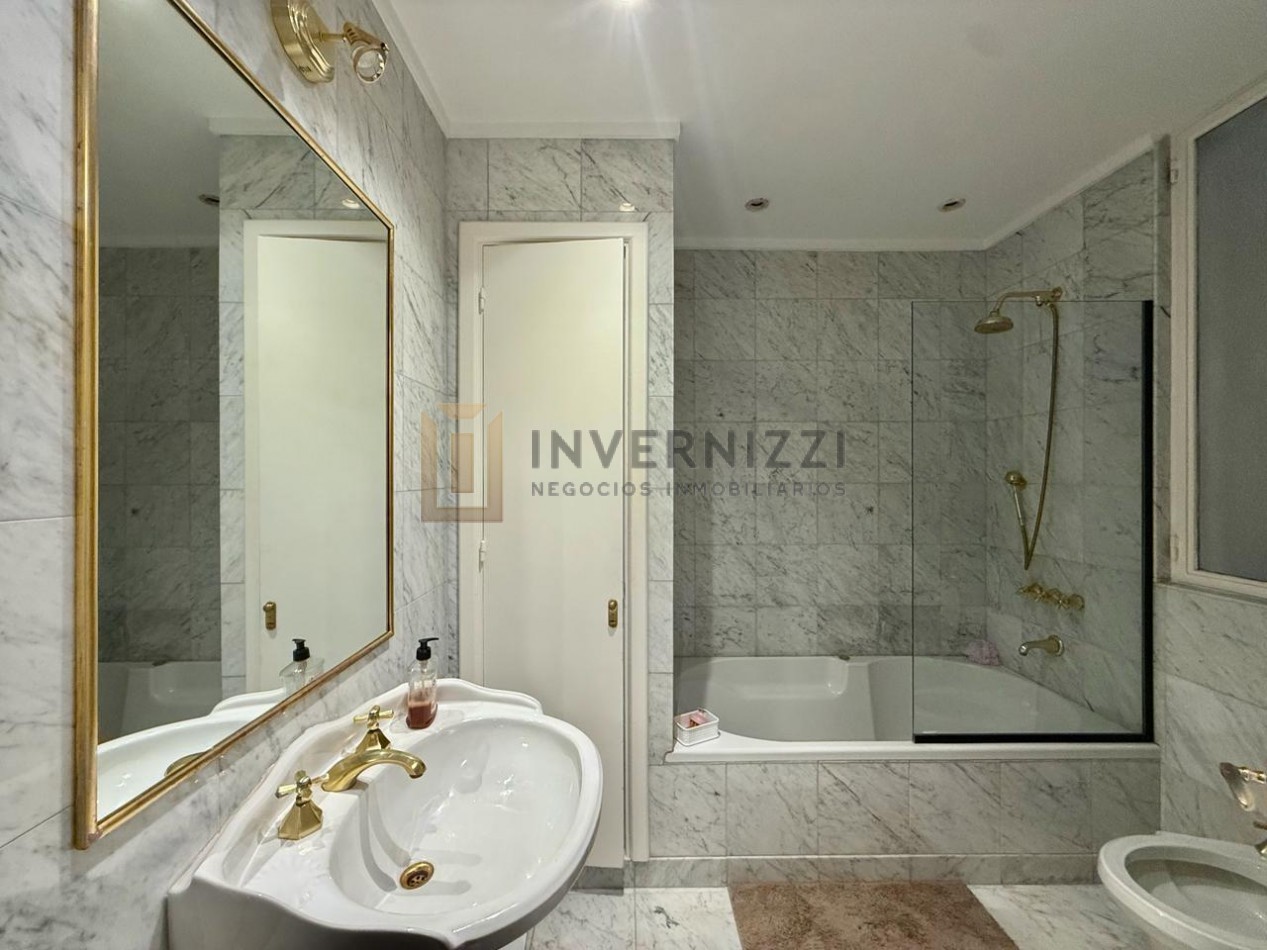 Impecable 4 ambientes + Dep en Recoleta