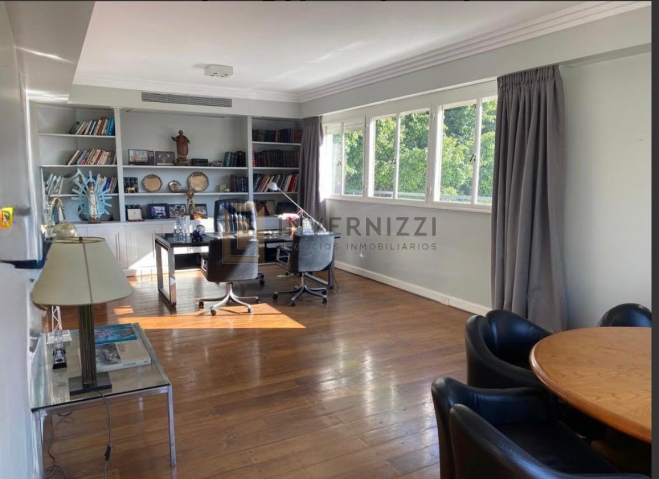 Casa en Venta 18 ambientes, Palermo Chico