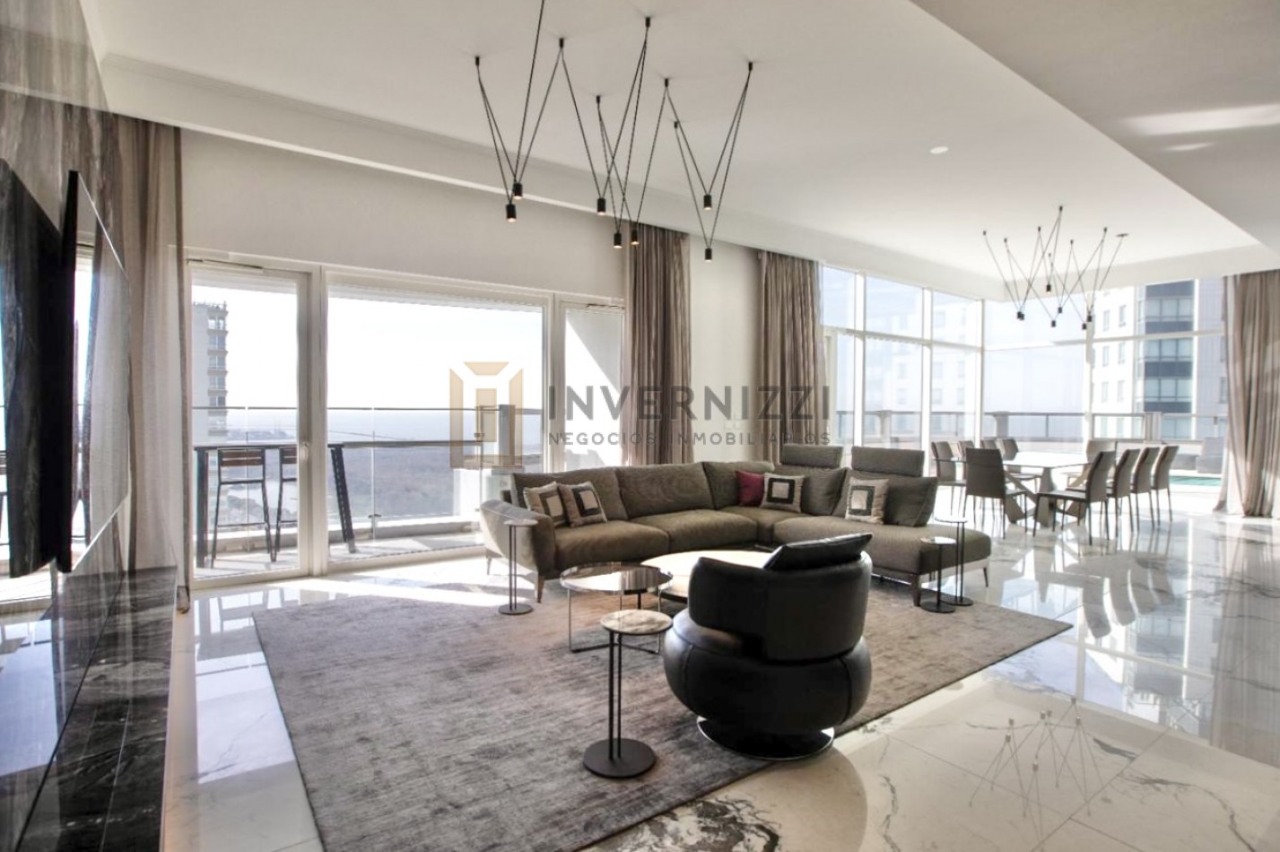 Semipiso con Piscina Propia y Terraza - Alvear Tower - Amueblado