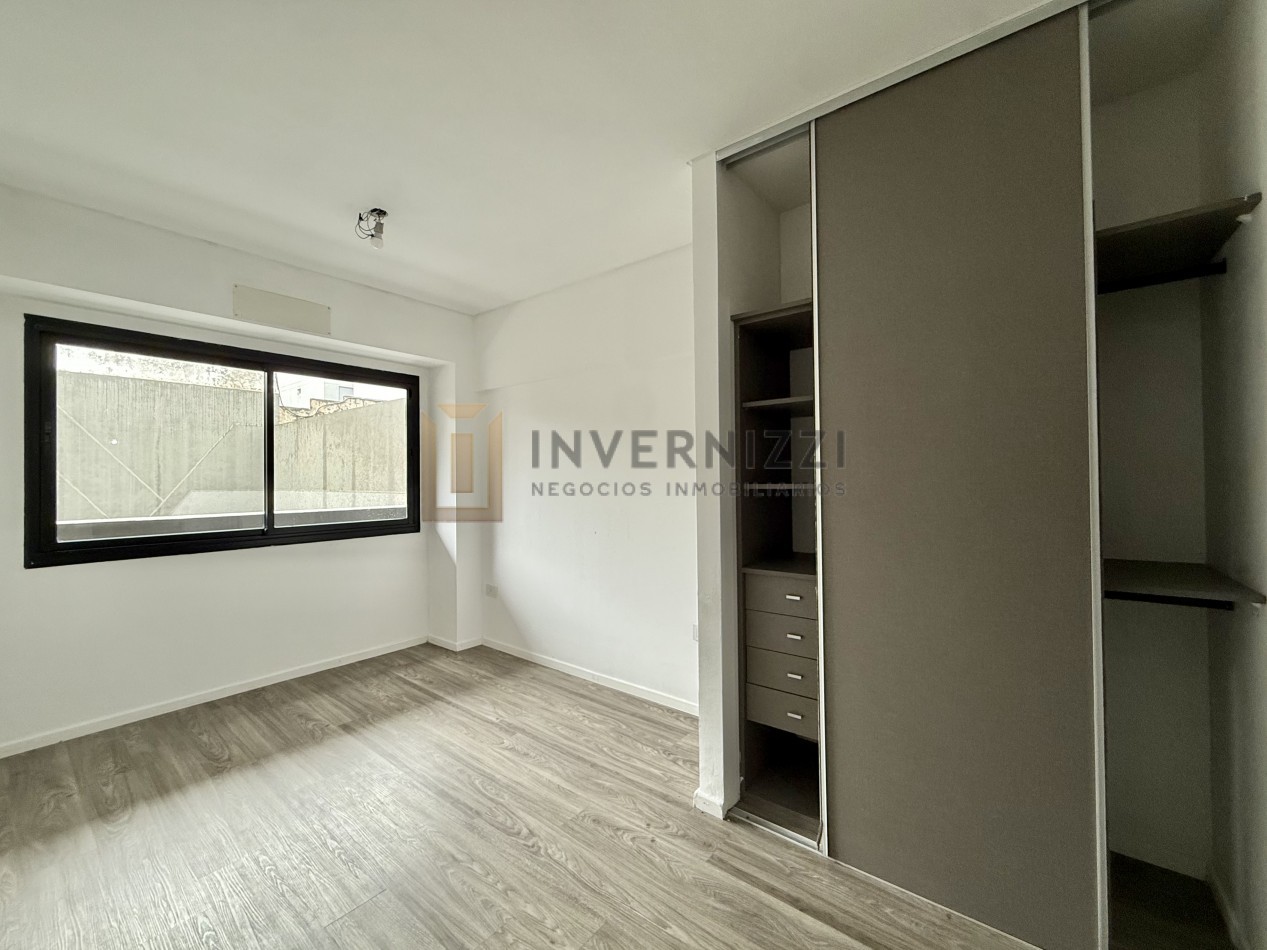 Hermoso 2 ambientes con cochera.- Contrafrente