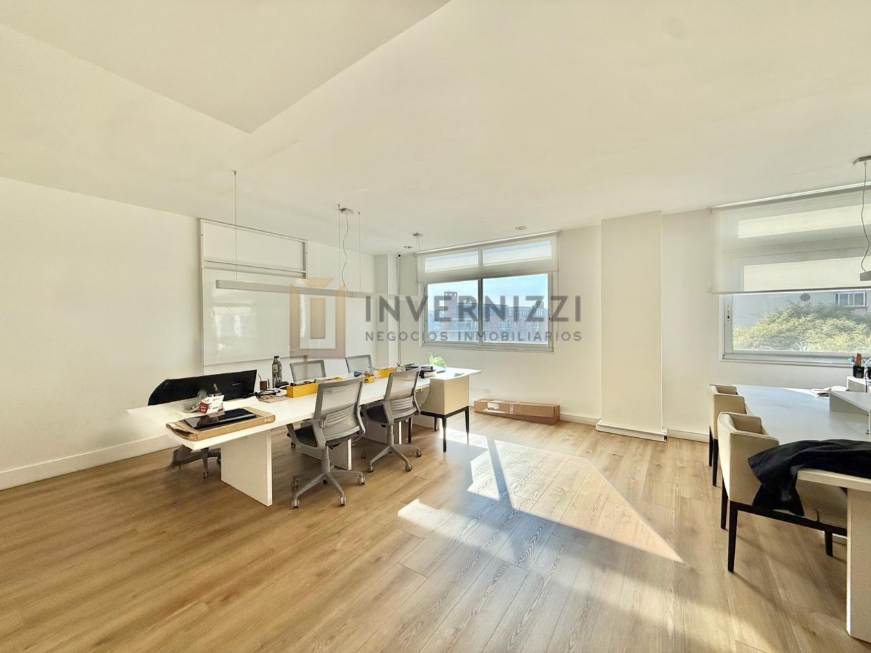 Venta Oficina en La Algodonera - 400 m²