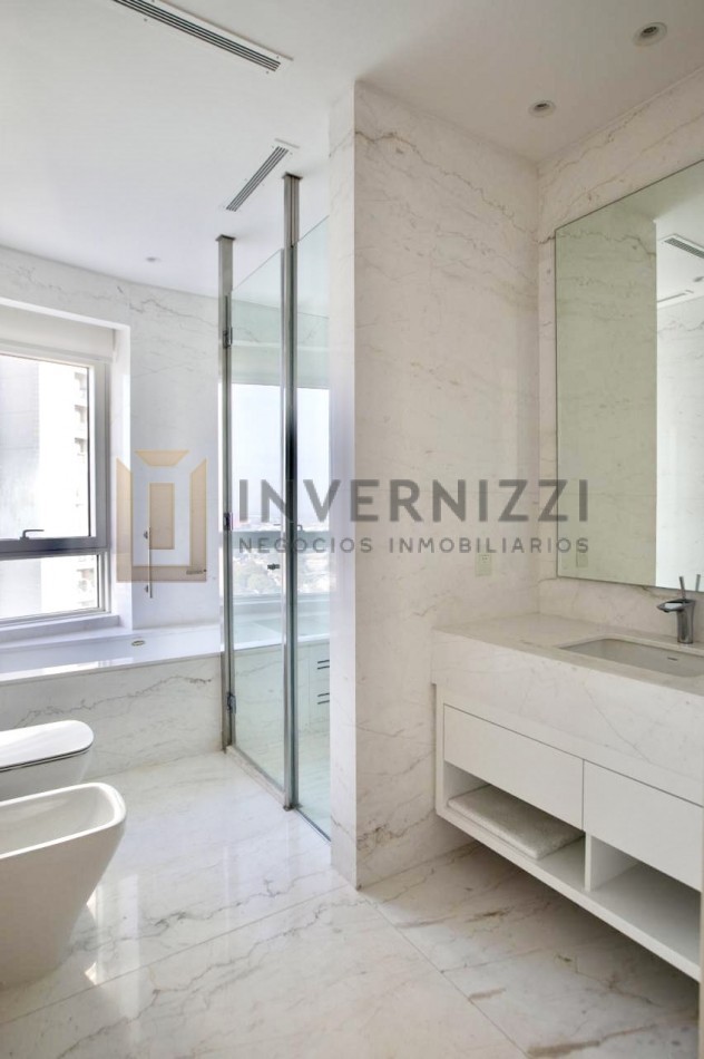 Semipiso con Piscina Propia y Terraza - Alvear Tower - Amueblado