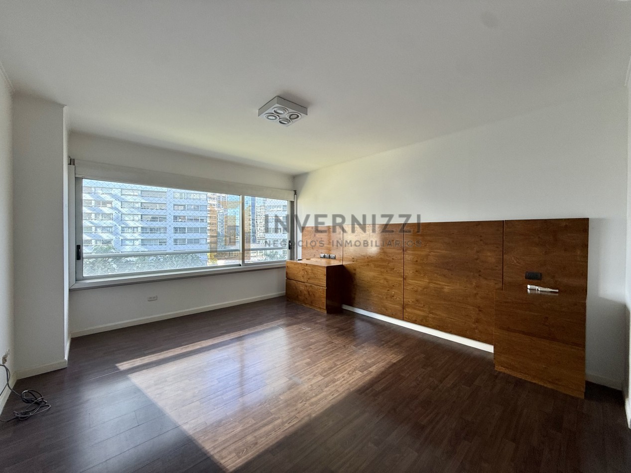 4 amb. + dep. CON TERRAZA - Zencity