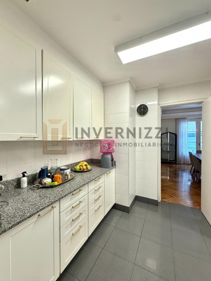 Impecable 4 ambientes + Dep en Recoleta
