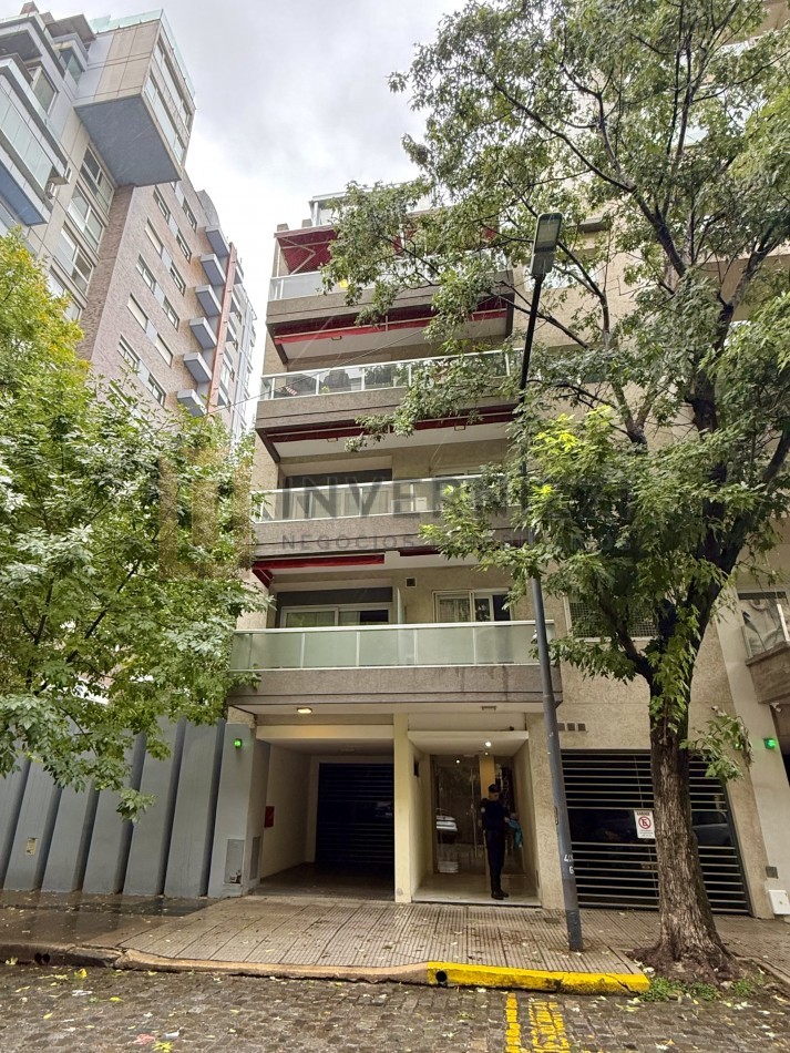 Excelente 3 ambientes - con cochera