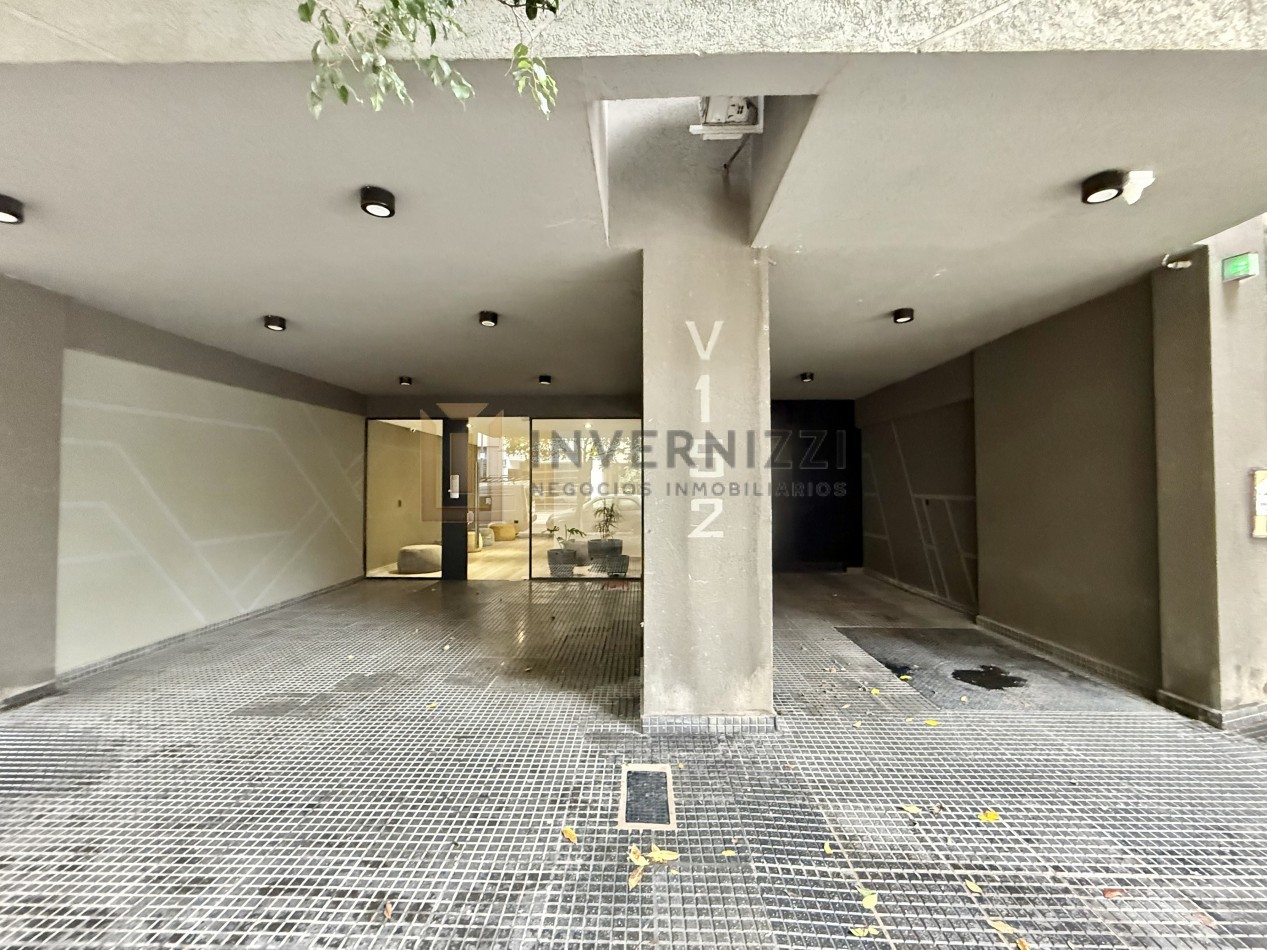 Hermoso 2 ambientes con cochera.- Contrafrente