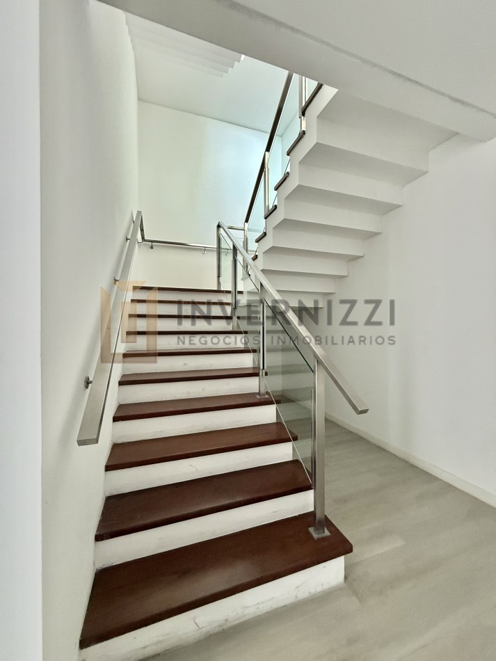 SLS - Penthouse 4 amb. + dep - CON PISCINA PRIVADA