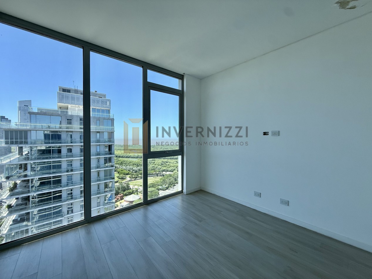 SLS - Penthouse 4 amb. + dep - CON PISCINA PRIVADA