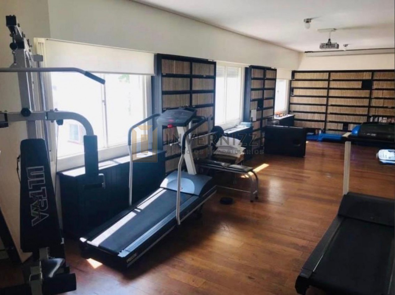 Casa en Venta 18 ambientes, Palermo Chico