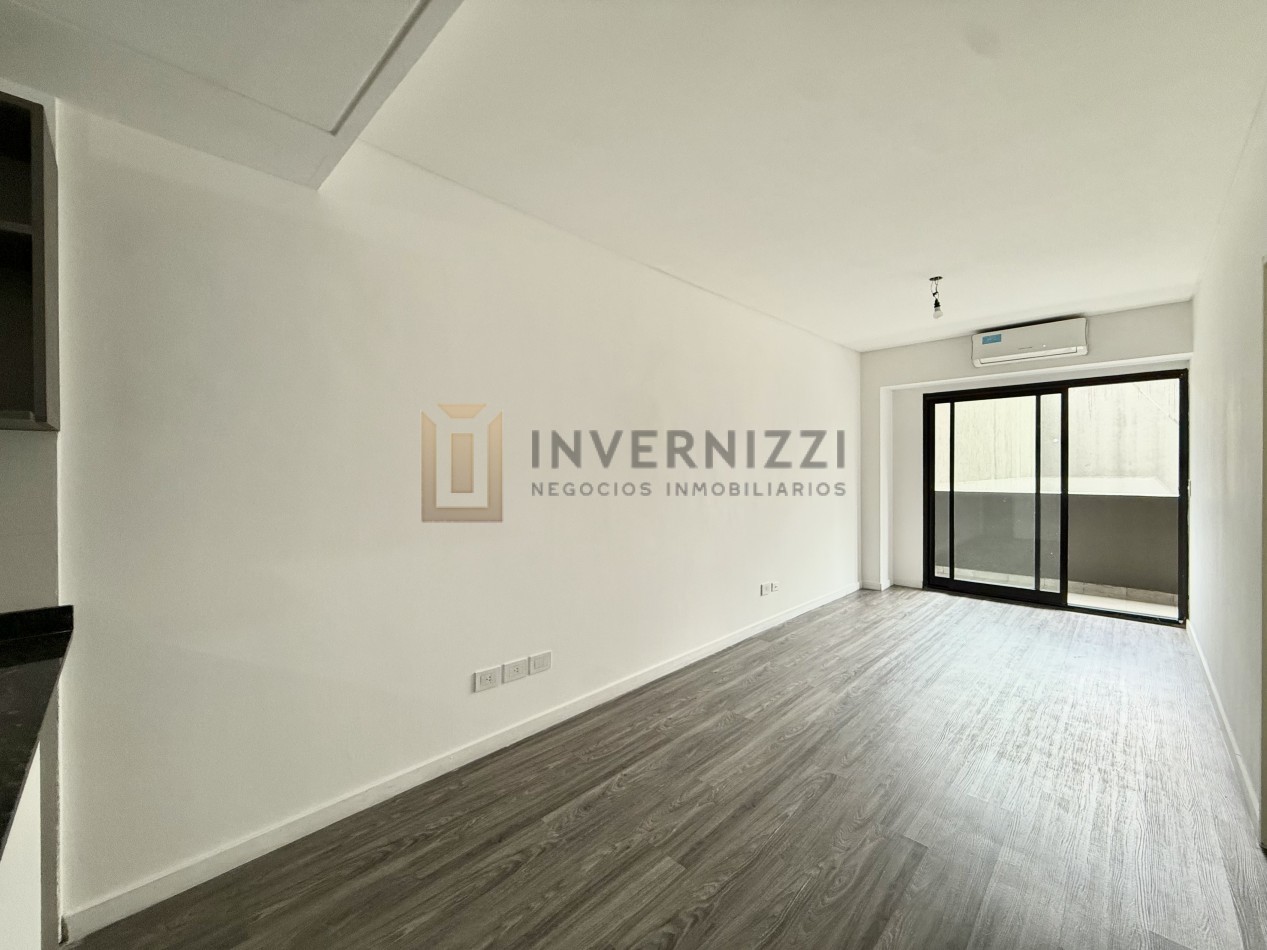 Hermoso 2 ambientes con cochera.- Contrafrente