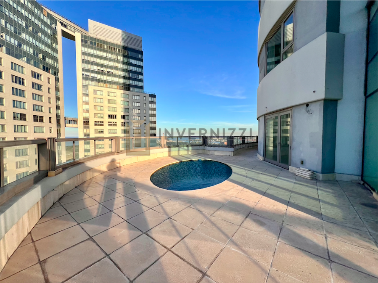 Semipiso con Piscina Propia y Terraza - Alvear Tower - Amueblado