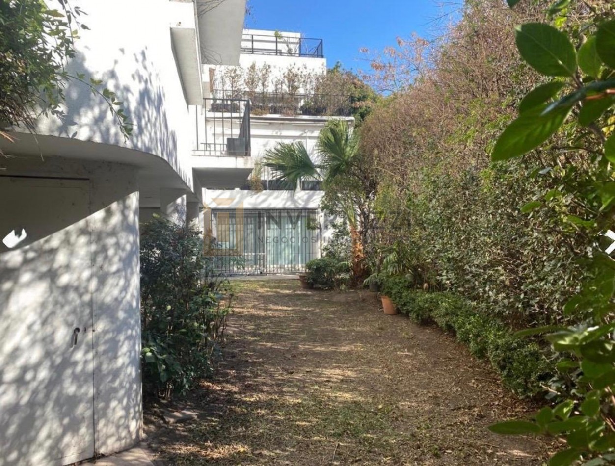 Casa en Venta 18 ambientes, Palermo Chico