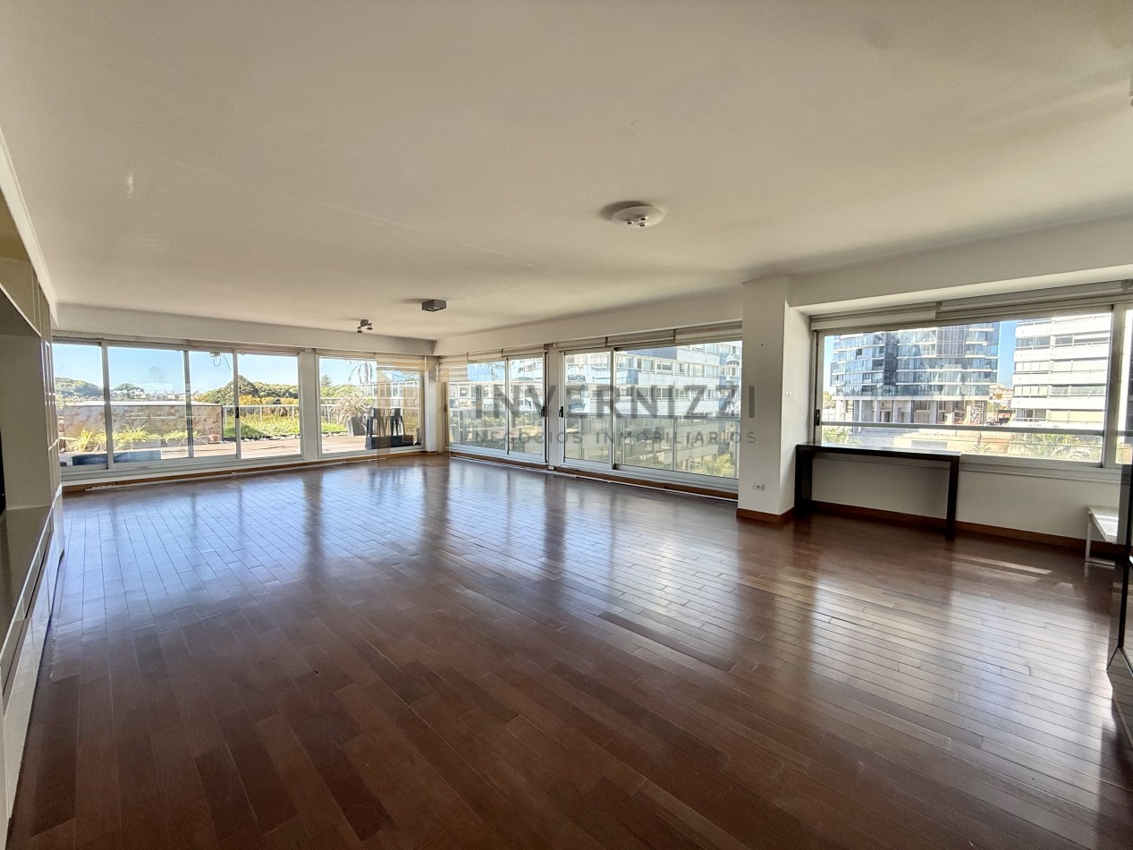 4 amb. + dep. CON TERRAZA - Zencity