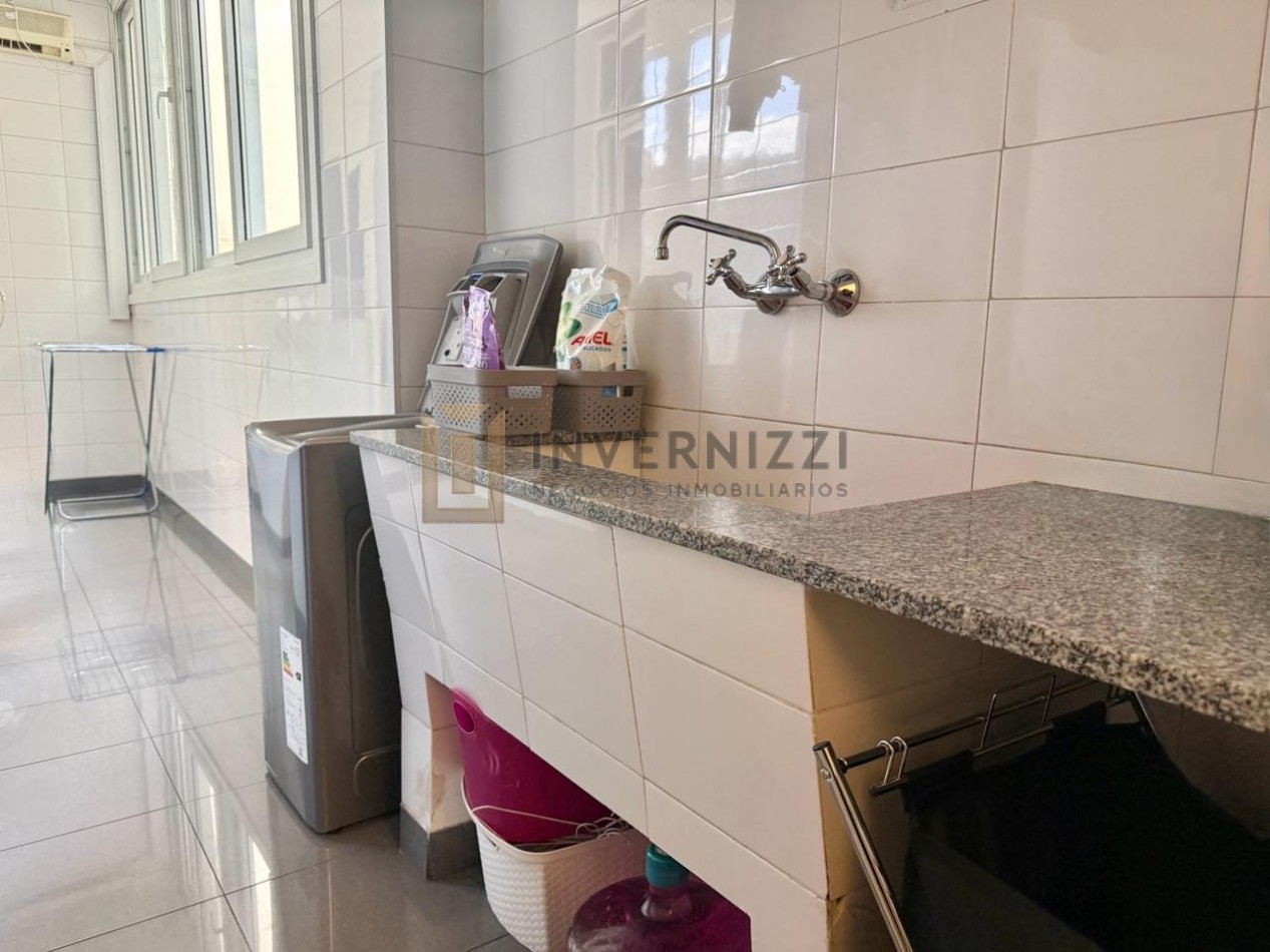Impecable 4 ambientes + Dep en Recoleta