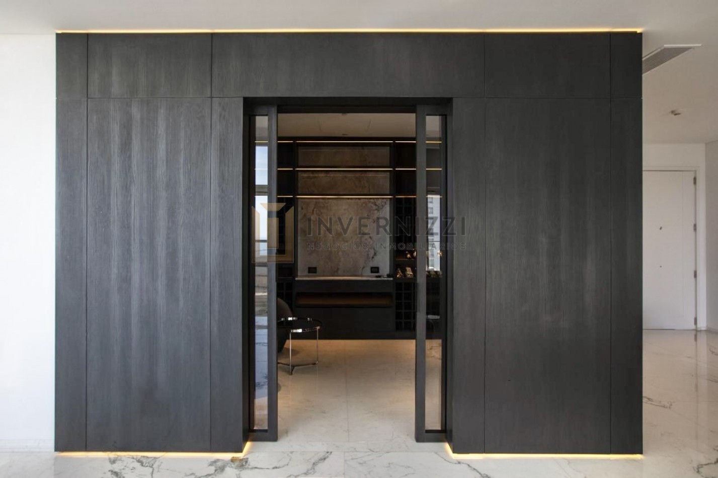 Semipiso con Piscina Propia y Terraza - Alvear Tower - Amueblado