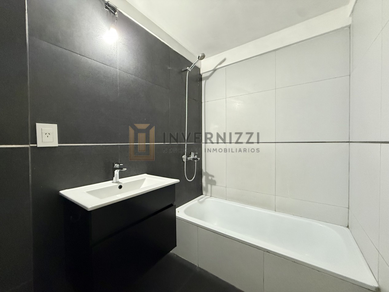 Hermoso 2 ambientes con cochera.- Contrafrente