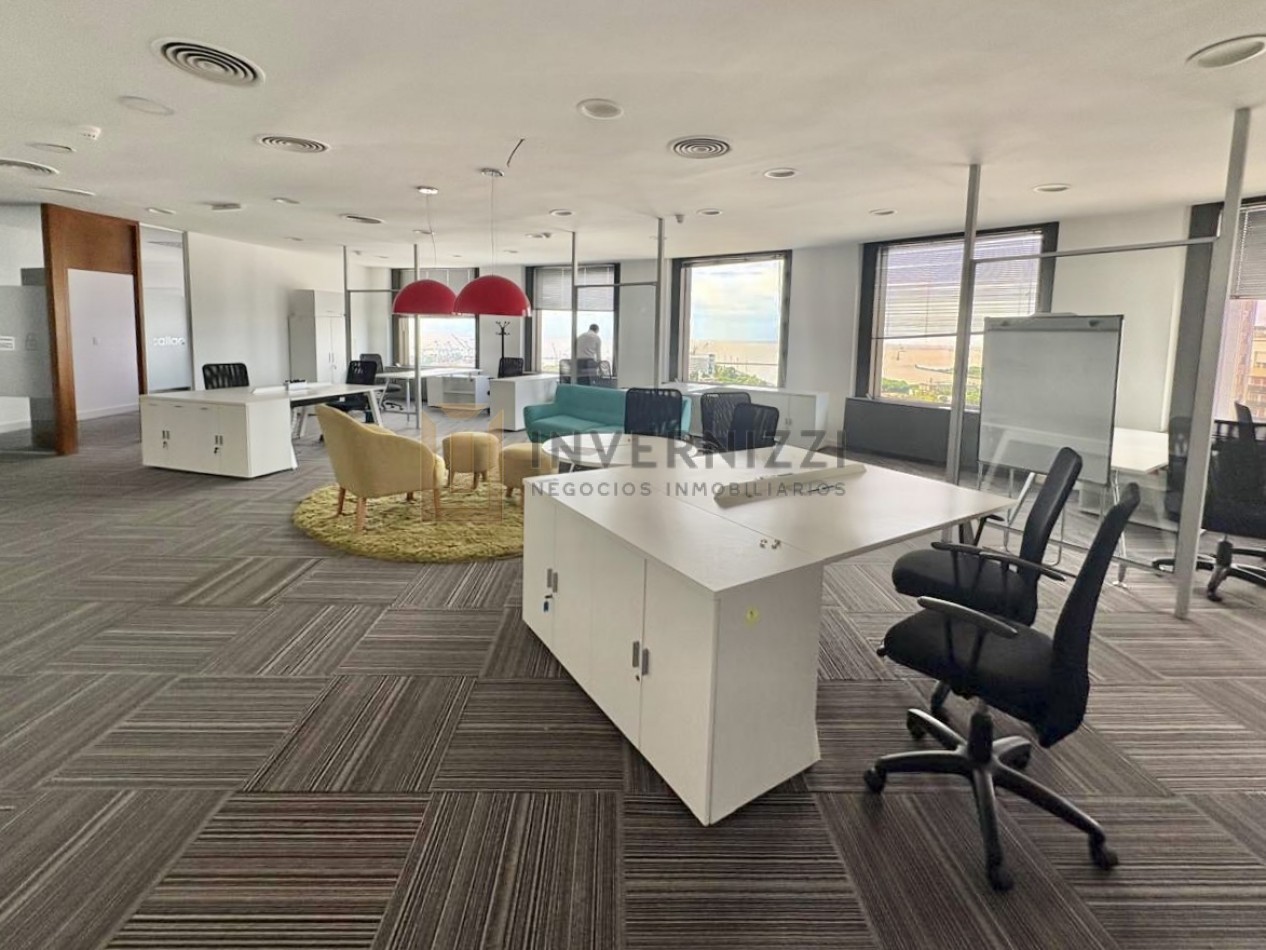 Oficinas en Torre Prourban, "El Rulero"