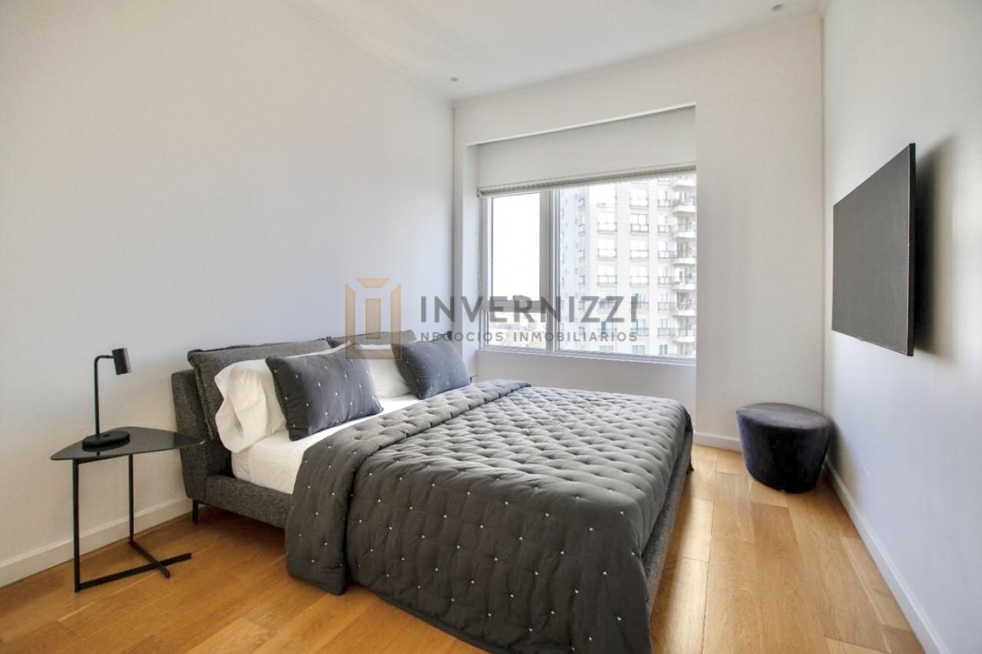 Semipiso con Piscina Propia y Terraza - Alvear Tower - Amueblado