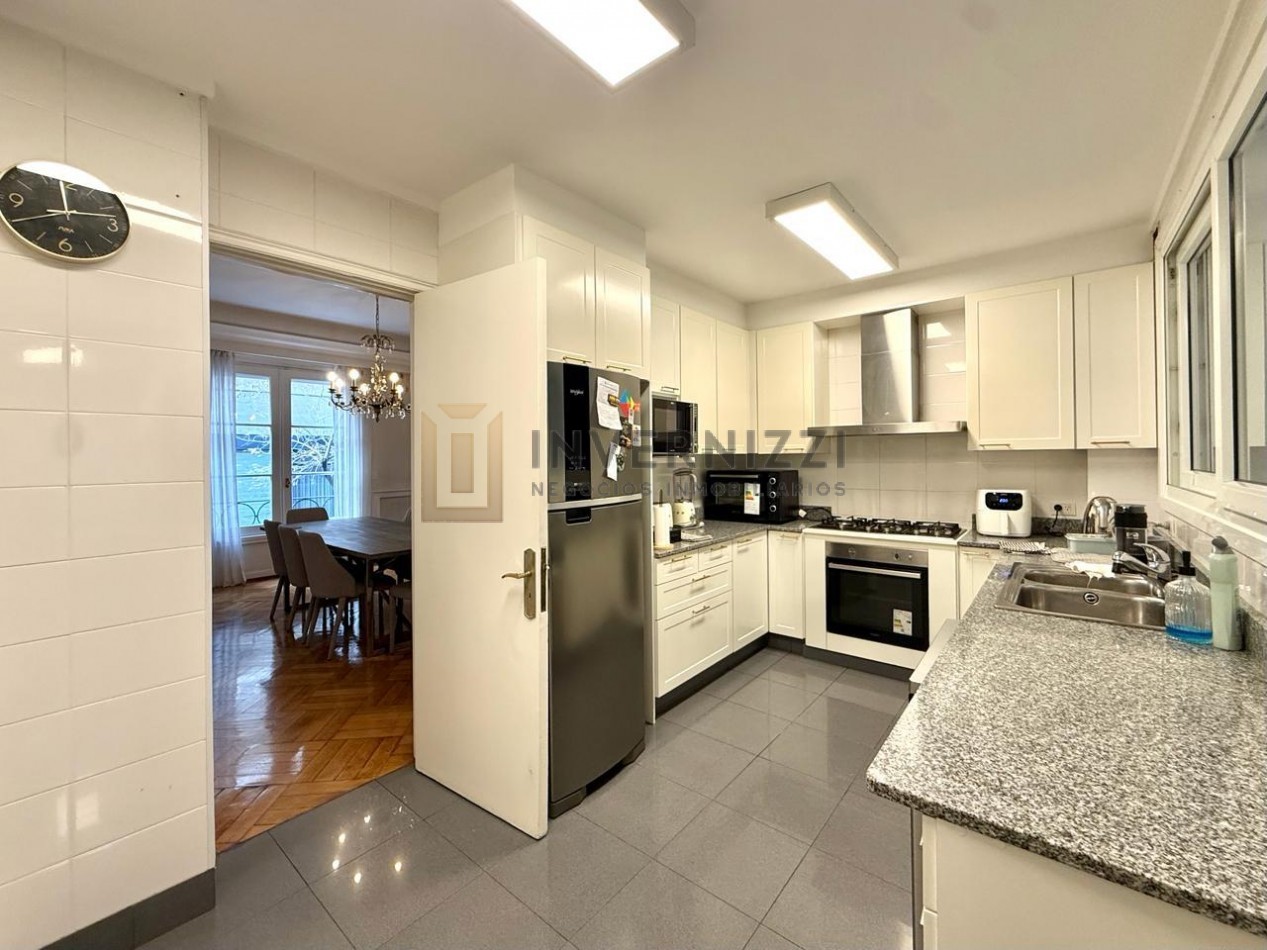 Impecable 4 ambientes + Dep en Recoleta