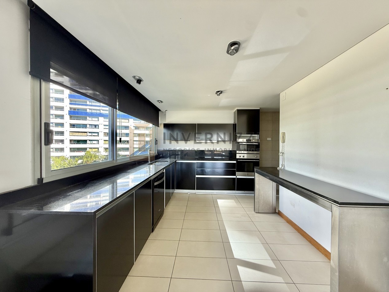 4 amb. + dep. CON TERRAZA - Zencity
