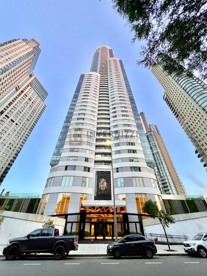 Semipiso con Piscina - Alvear Tower 