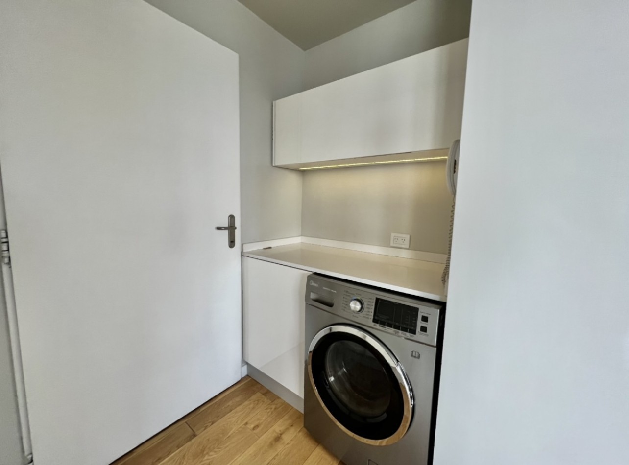 Excelente 3 amb. - AMUEBLADO - Precio paquete.