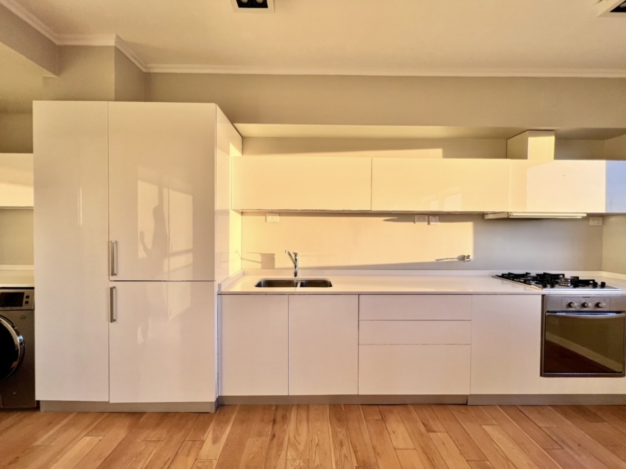 Excelente 3 amb. - AMUEBLADO - Precio paquete.