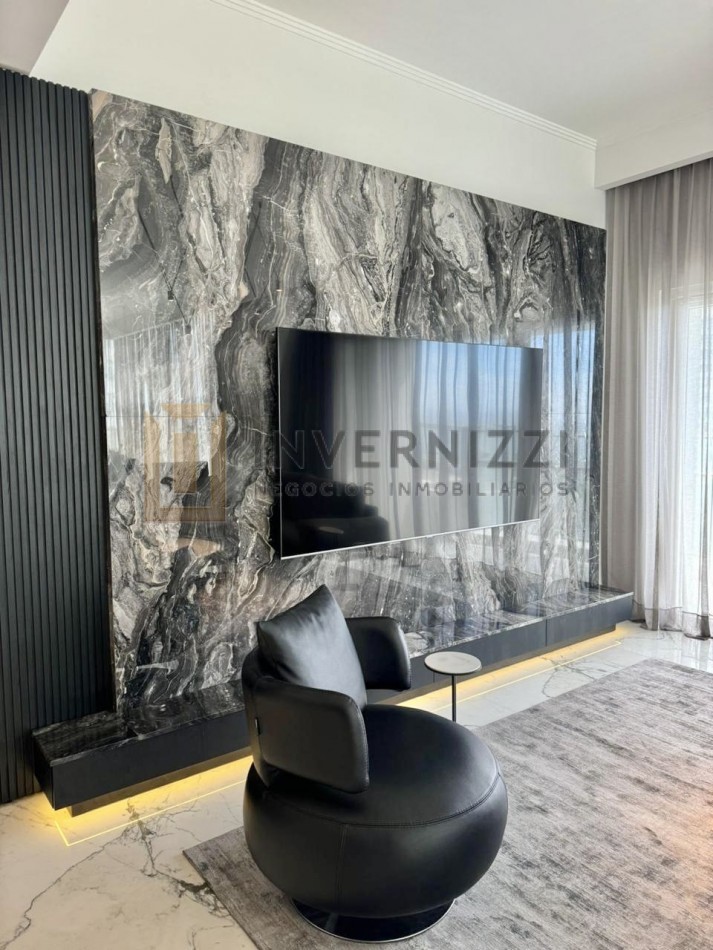 Semipiso con Piscina Propia y Terraza - Alvear Tower - Amueblado