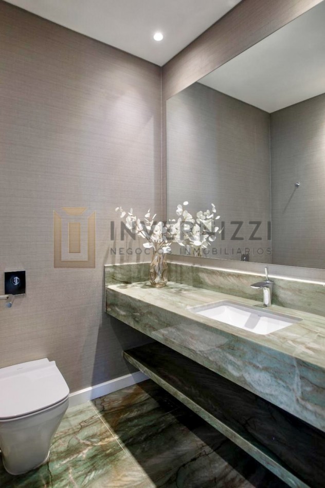 Semipiso con Piscina Propia y Terraza - Alvear Tower - Amueblado