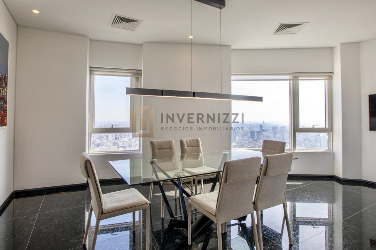 PISO AMUEBLADO - ALVEAR TOWER.