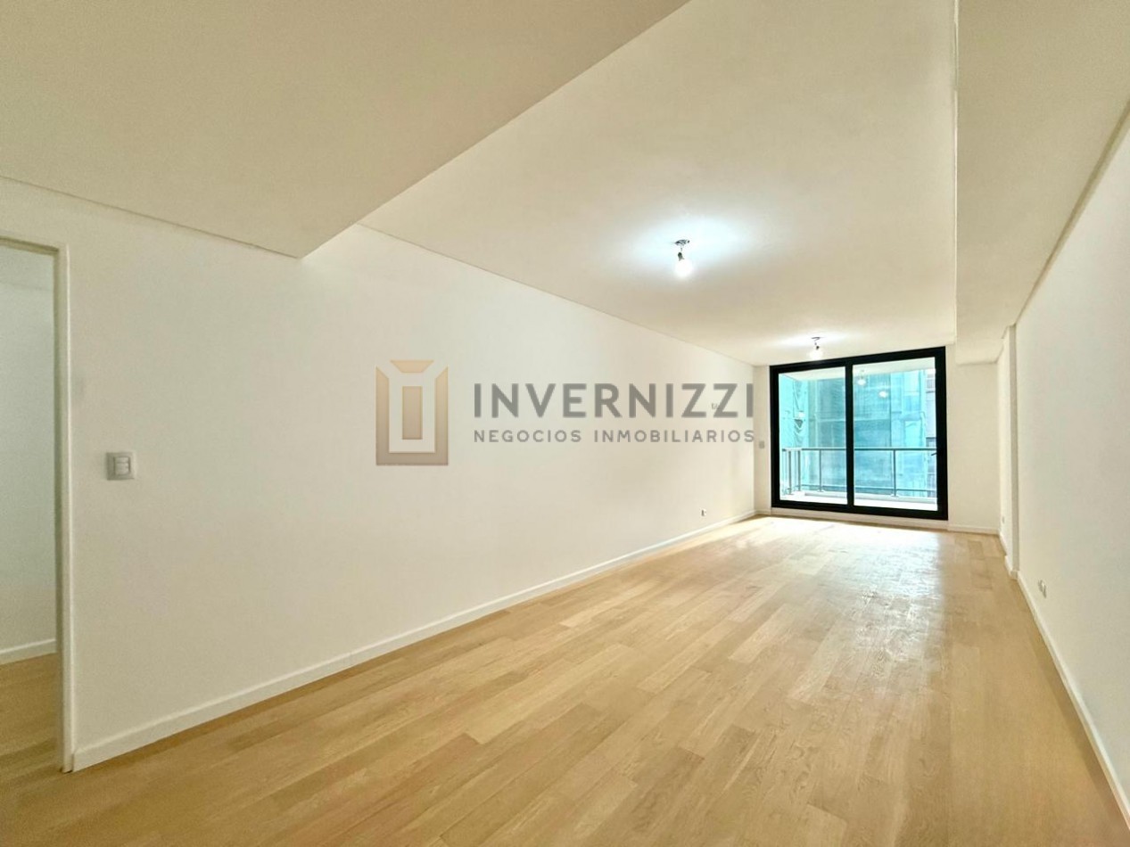 4 Ambientes dependencia y 2 cocheras en OM Recoleta