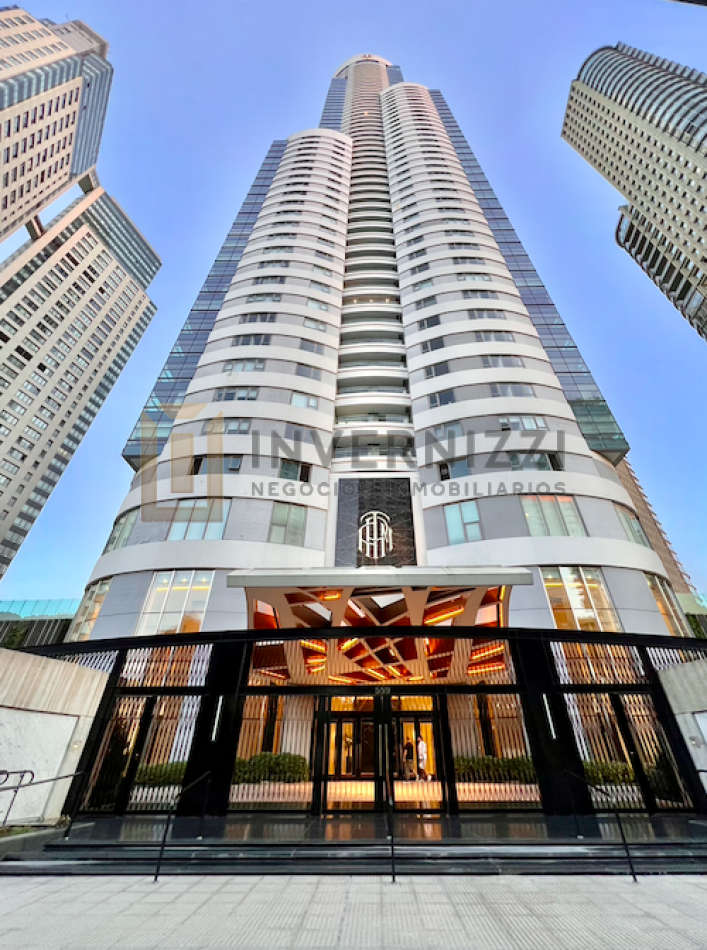 2 ambientes - Piso alto - Alvear Tower - Amueblado