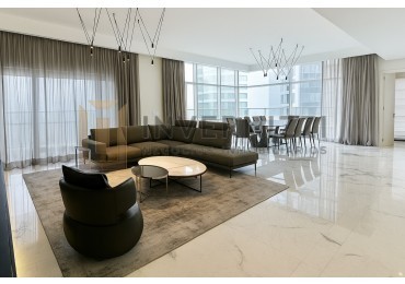 Semipiso con Piscina Propia y Terraza - Alvear Tower - Amueblado